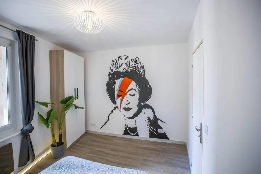 شقة Gregbnb - Centre Ancien - T2 Street Art - Wifi تولون