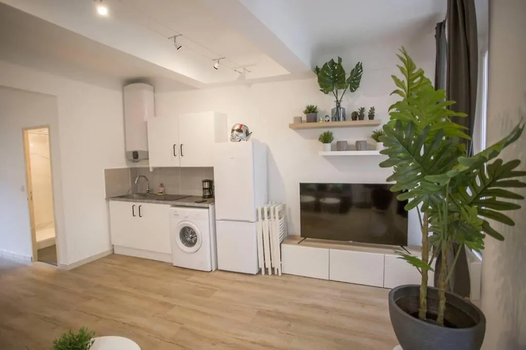 Appartement GregBnb-com - Centre Ancien - T2 Street Art - Wifi Toulon